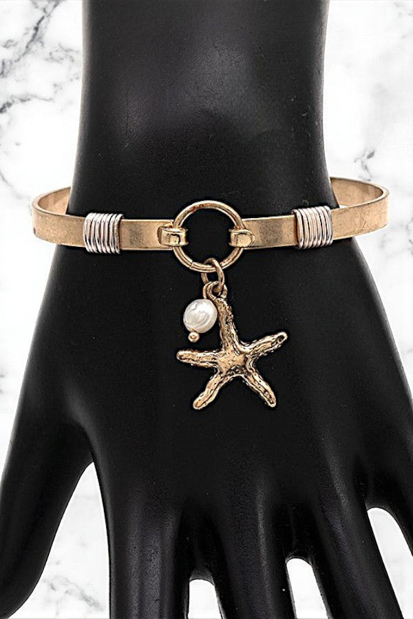 STARFISH CHARM BANGLE BRACELET