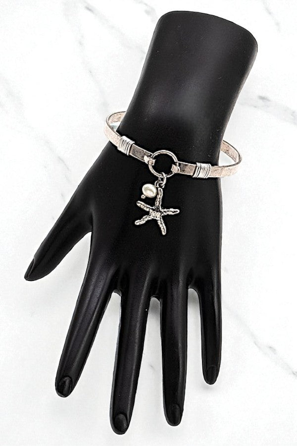 STARFISH CHARM BANGLE BRACELET