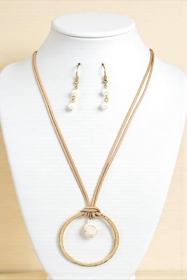 PEARL PENDANT CORD NECKLACE SET