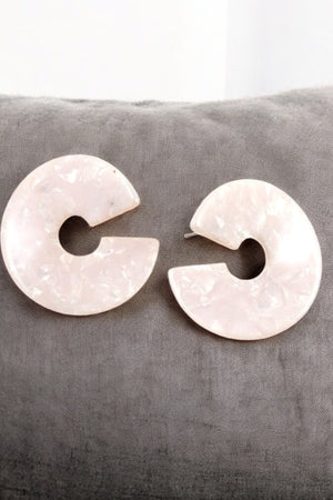 SEMI ROUND ACRYLIC WAVED POST EARRING