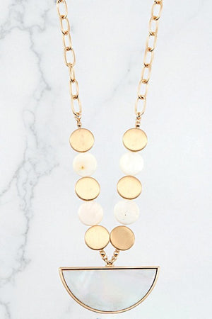 NACRE STONE ROUND LINK LONG NECKLACE