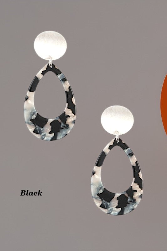 METAL LINK ACETATE TEARDROP EARRING