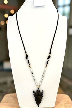FRAMED ARROWHEAD STONE PENDANT BEADED CORD LONG NECKLACE