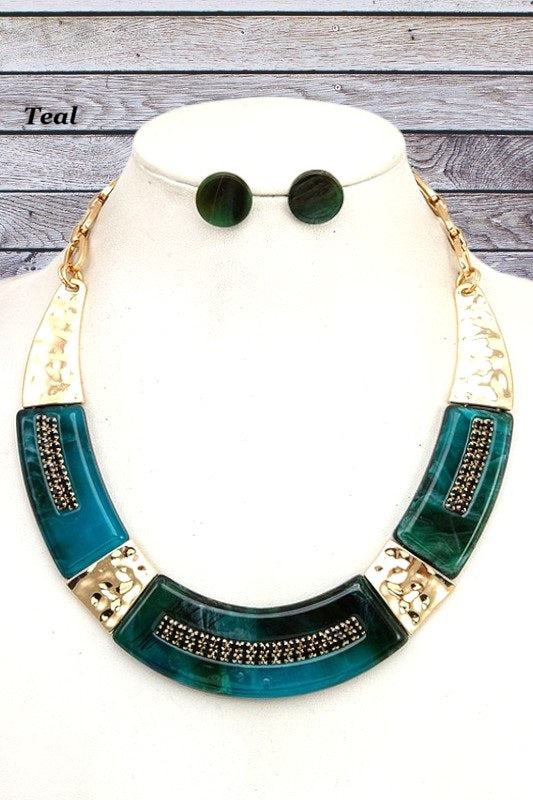 HAMMERED METAL AND RESIN LINK COLLAR NECKLACE SET