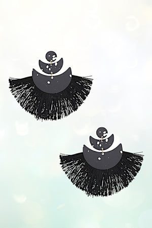 MULTI LINK METAL FAN FRINGE ACCENT EARRING