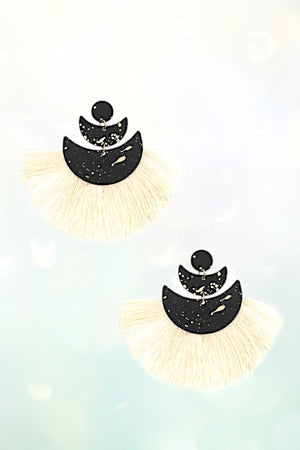 MULTI LINK METAL FAN FRINGE ACCENT EARRING