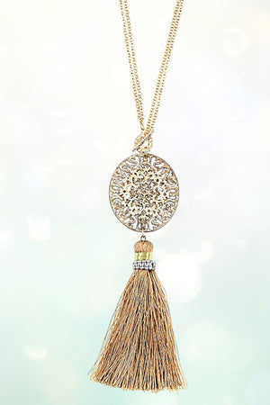 FILIGREE ROUND PENDANT TASSEL NECKLACE