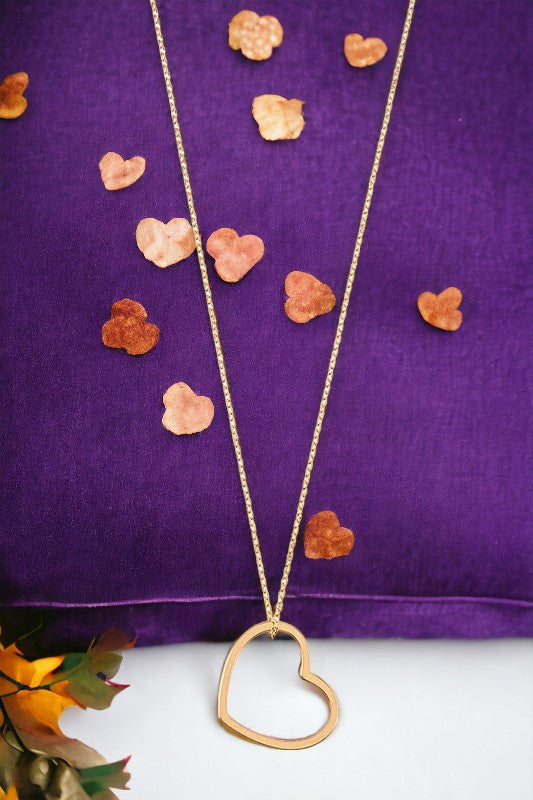 Side Heart Pendant Necklace