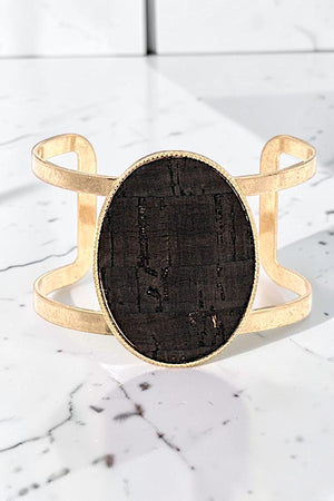 OVAL CORK ACCENT GOLD FRAME CUFF BRACELET