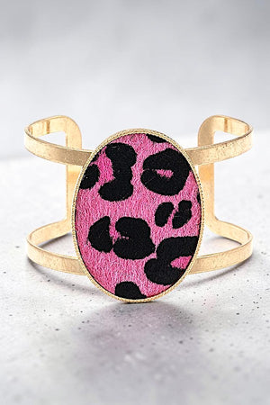 OVAL ANIMAL PRINT ACCENT STATEMENT CUFF BRACELET