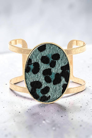 OVAL ANIMAL PRINT ACCENT STATEMENT CUFF BRACELET