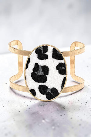 OVAL ANIMAL PRINT ACCENT STATEMENT CUFF BRACELET