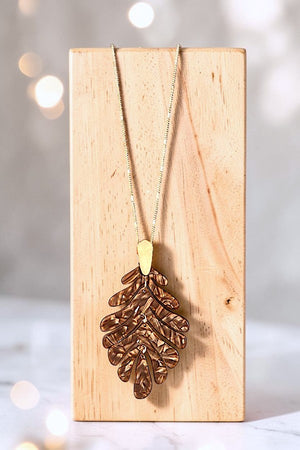 ACETATE LEAF PENDANT ELONGATED GOLD CHAIN NECKLACE