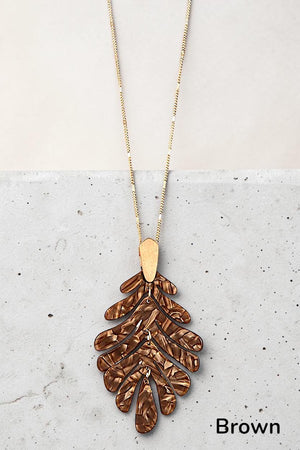 ACETATE LEAF PENDANT ELONGATED GOLD CHAIN NECKLACE