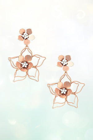 FLORAL POST OUTLINED FLOWER DANGLE EARRING