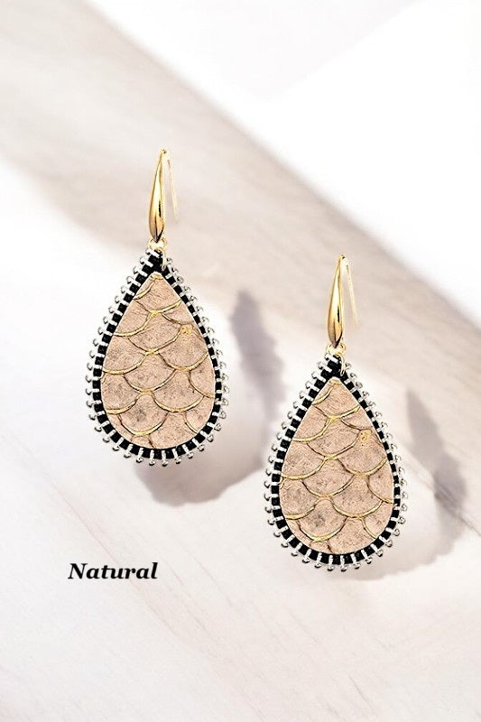 SCALY TEARDROP DANGL EARRING