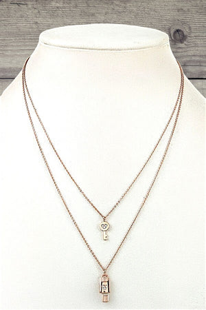 LOCK AND KEY PENDANT LAYERED NECKLACE