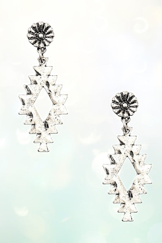 WESTERN ETCHED DIAMOND CUT DANGLE EARRING