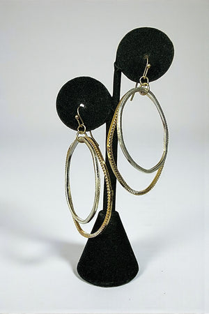 TEXTURED IRREGULAR RING SHAPE DOUBLE LINK DANGLE EARRING