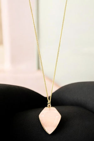 FACETED STONE PENDANT NECKLACE