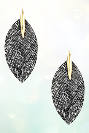 ANIMAL PRINT DROP LEAF FRINGE EARRING