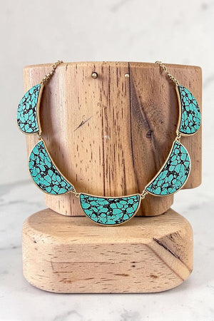 SEMI CIRCLE LINK BIB NECKLACE AND BALL BEAD STUD EARRAING SET