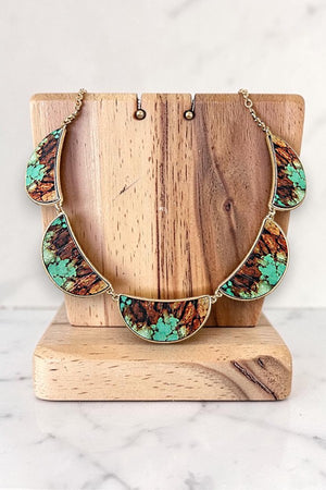 SEMI CIRCLE LINK BIB NECKLACE AND BALL BEAD STUD EARRAING SET