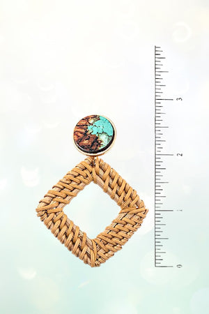 ROUND GEM LINK DIAMOND SHAPE STRAW DANGLE EARRING