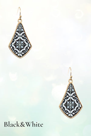 MIX PRINT DIAMOND SHAPE DANGLE EARRING