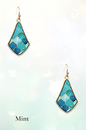 MIX PRINT DIAMOND SHAPE DANGLE EARRING