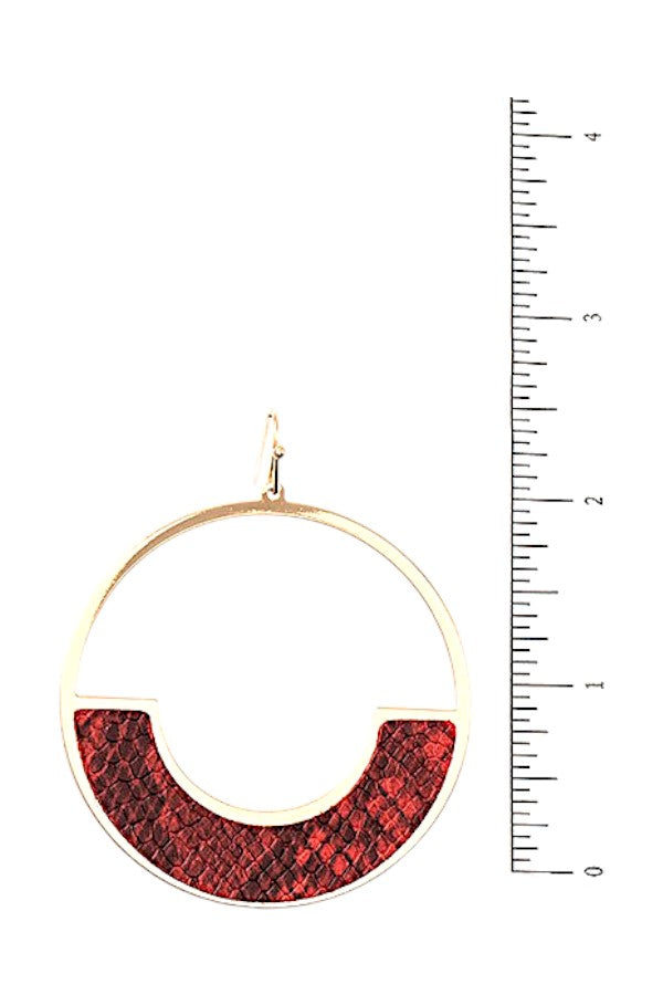 HALF SNAKE PATTERN ROUND DROP EARRING
