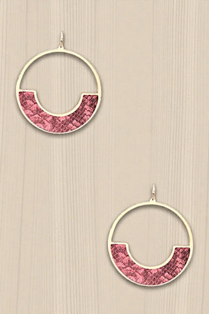 HALF SNAKE PATTERN ROUND DROP EARRING