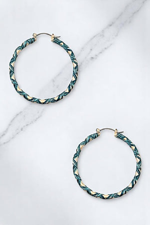 WOVEN PATTERN HOOP EARRING