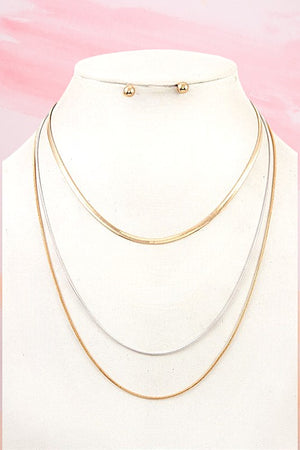 MULTI LAYERED FLAT CHAIN NECKLACE SET