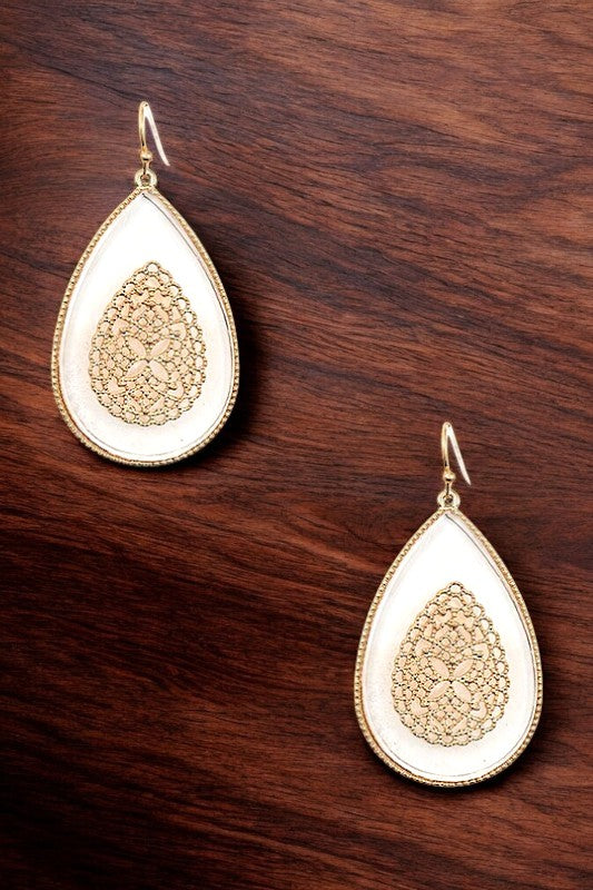 TEARDROP MOP FILIGREE ACCENT EARRING