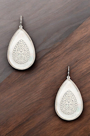 TEARDROP MOP FILIGREE ACCENT EARRING