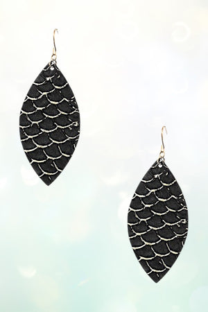 SCALY MARQUISE GENUINE LETHER EARRING