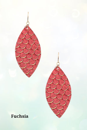 SCALY MARQUISE GENUINE LETHER EARRING