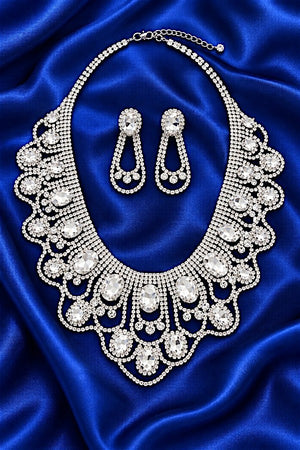 CRYSTAL GEM SCALLOPED BIB NECKLACE EARRING SET