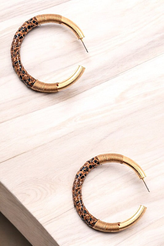 ANIMAL PATTERN WRAPPED SEMI HOOP EARRING