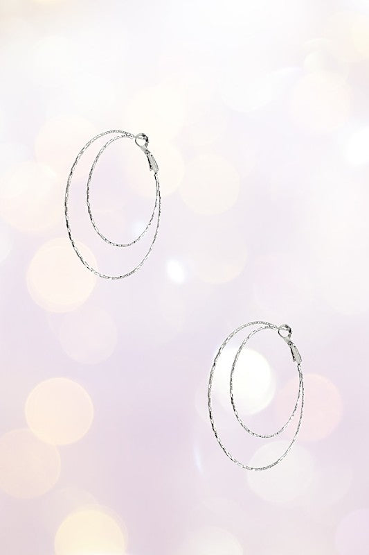 Detailed Double Ring Hoop Earring