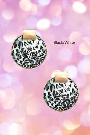 ANIMAL WOOD PRINT ROUND POST EARRING