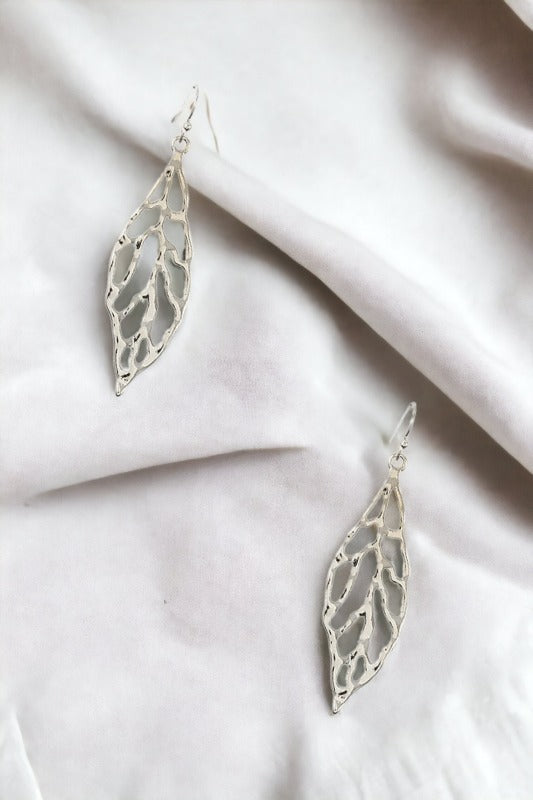 Leaf Filigree Dangle Earring