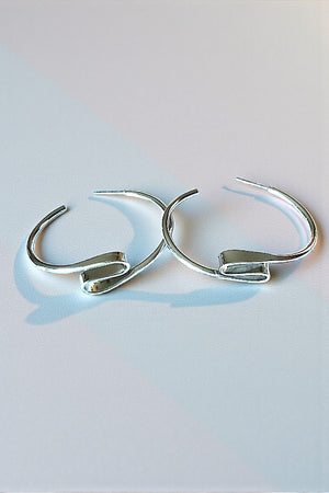 TWISTED ACCENT SEMI HOOP EARRING