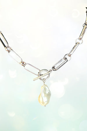 FRESHWATER PEARL DANGLE CHAIN NECKLACE