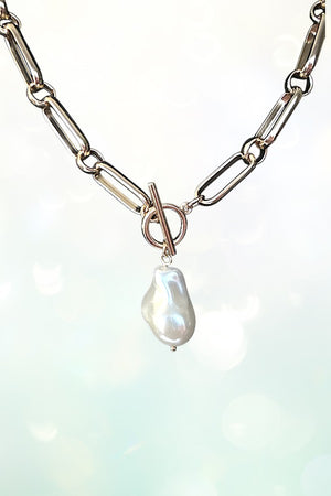 FRESHWATER PEARL DANGLE CHAIN NECKLACE