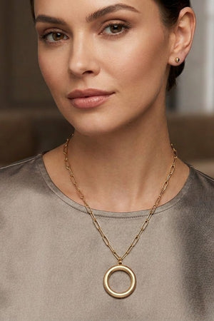 MATTE SMALL RING PENDANT NECKLACE AND BALL STUD EARRING SET