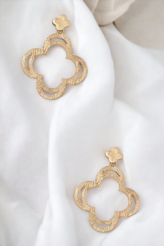 Clover Cut Out Dangle Earring