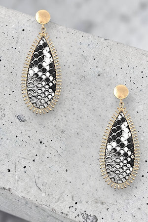 DOTTED FRAMED ANIMAL PRINT OBLONG TEADROP EARRING