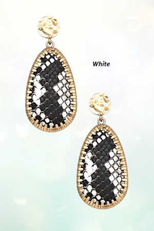 FRAMED ANIMAL PRINT DANGLE EARRING